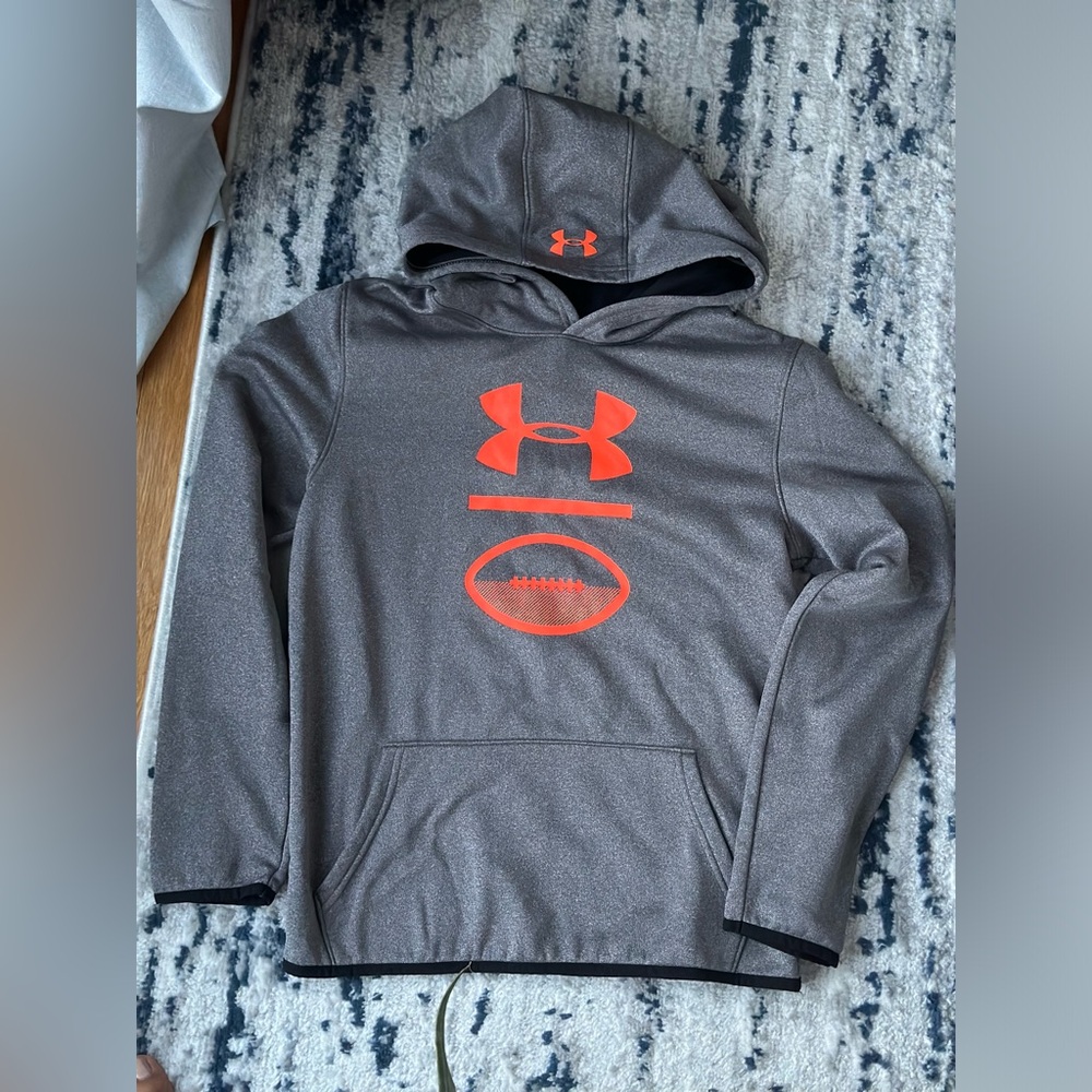 BOY’S UNDER ARMOUR FOOTBALL HOODIE